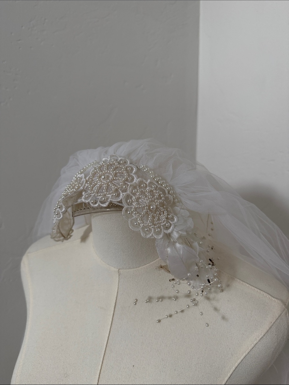 Vintage Ivory Pearl Floral Bridal Headband Veil